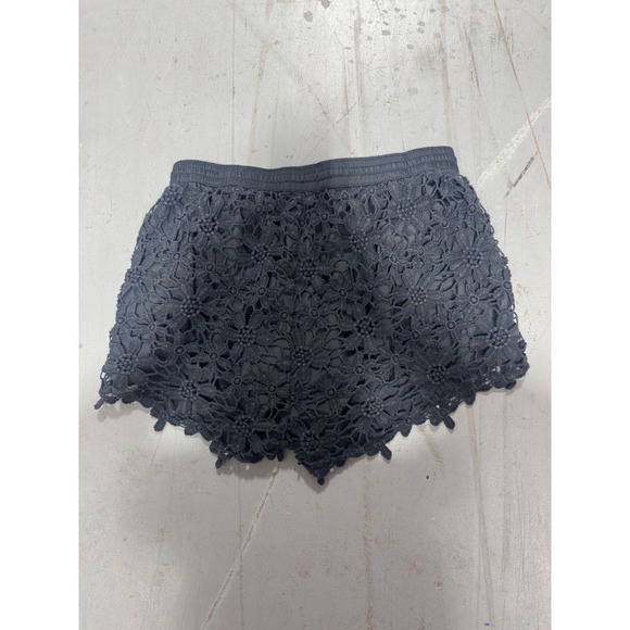 Abercrombie & Fitch Pants - Abercrombie & Fitch Black Floral Crochet Lace Shorts Small